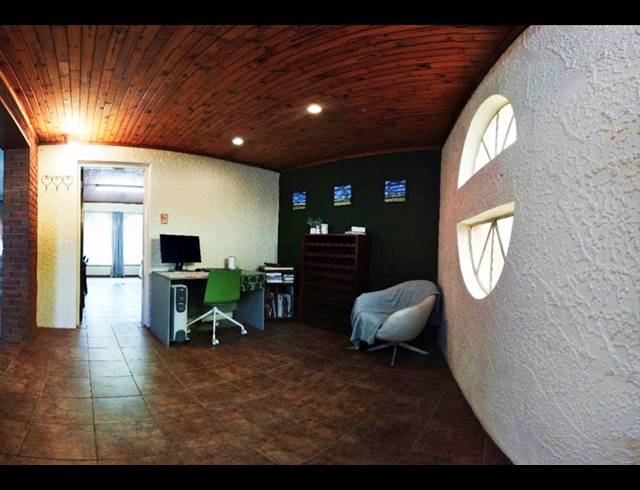 3 BEDROOM FREESTANDING FOR SALE IN BRACKENHURST